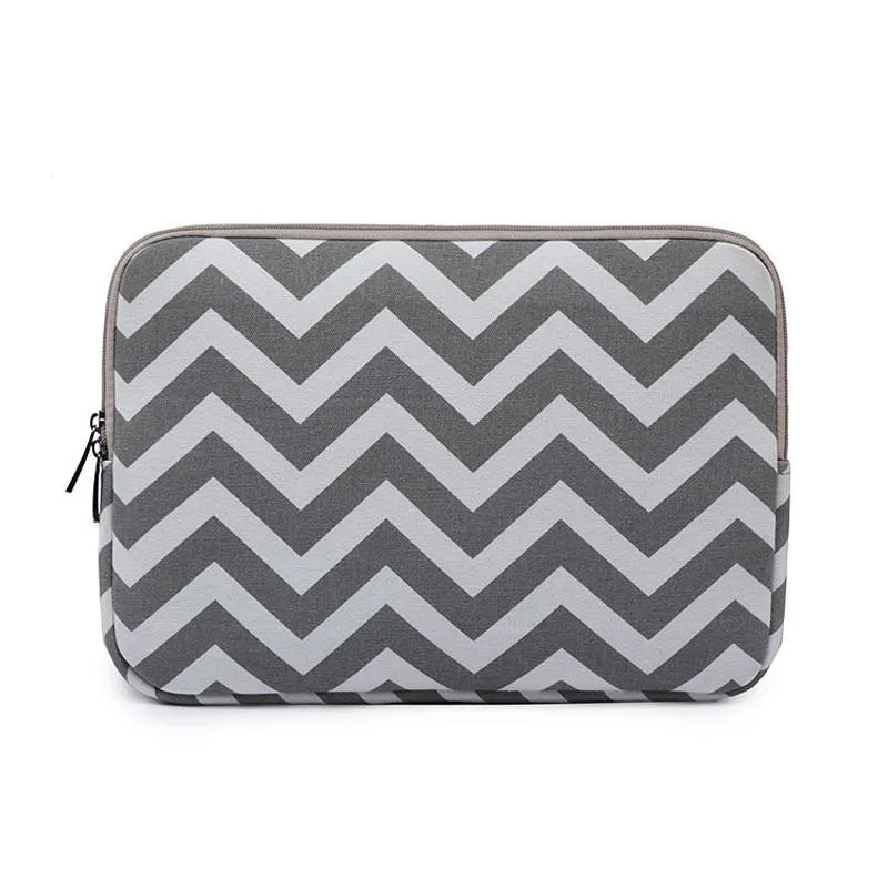 11.6 Wavy Pattern Notebook Liner Bag - Sleek Design