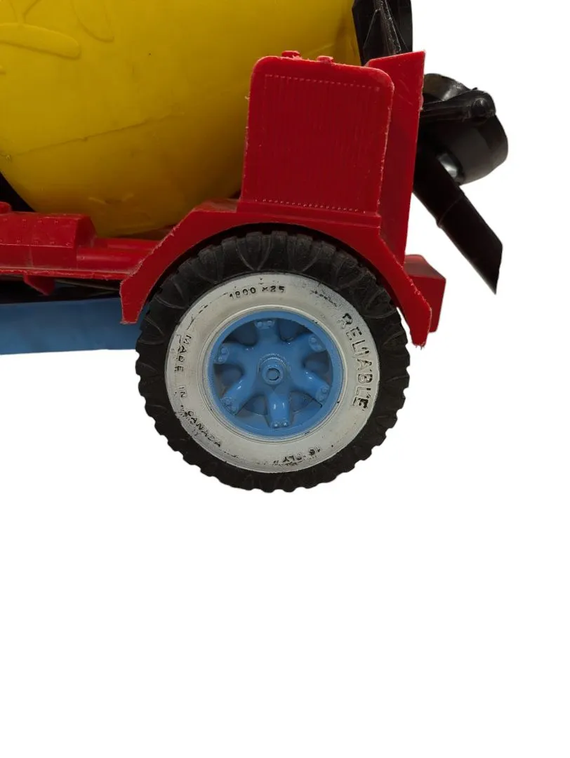 1950's Cement Mixer Truck Reliable