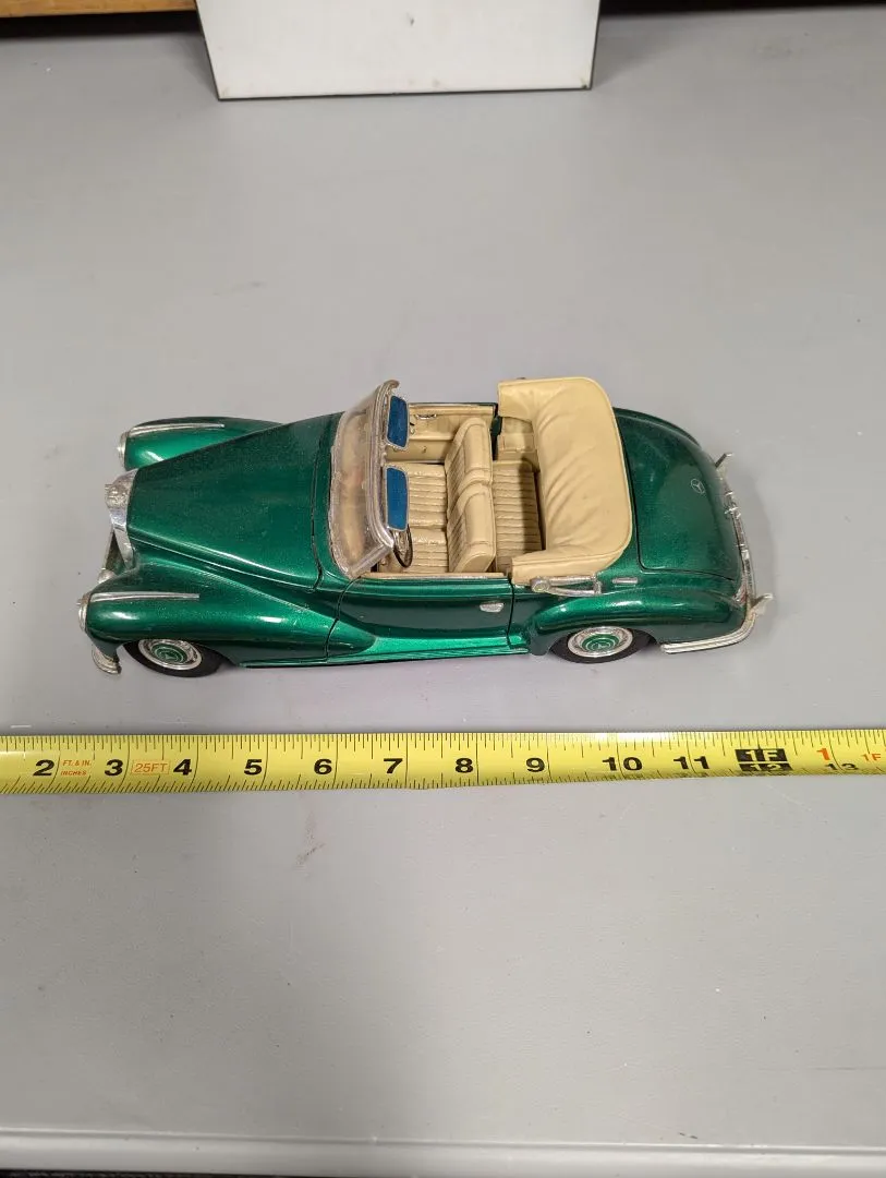 1955 Mercedes Benz 300S - Green