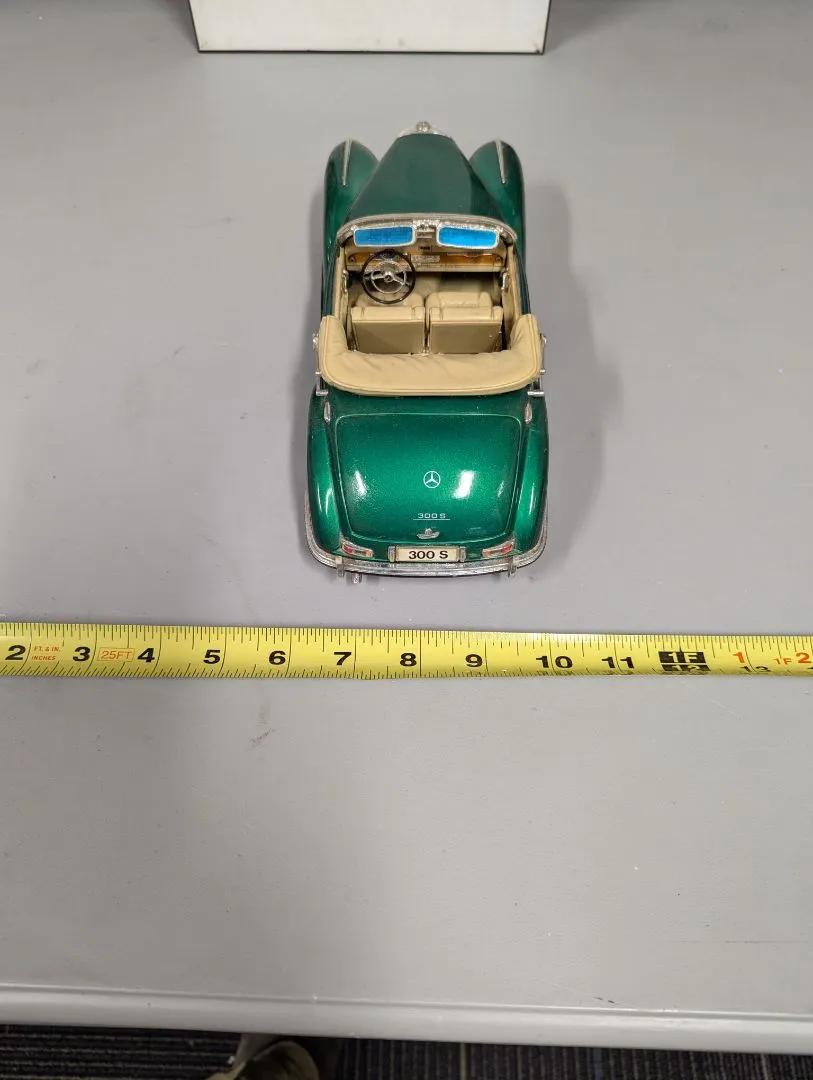 1955 Mercedes Benz 300S - Green