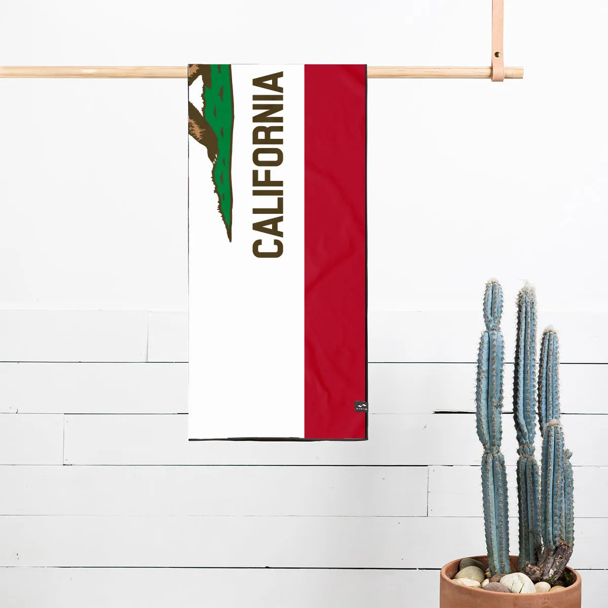 California Flag Performance Quick-Dry Travel Towel