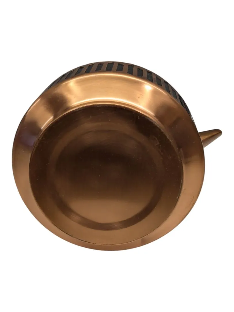 Copper tone kettle with Art Deco detailing
