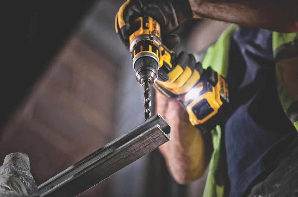 DeWalt   Straight Shank Black & Gold Metal Drilling Set 19 Piece Set