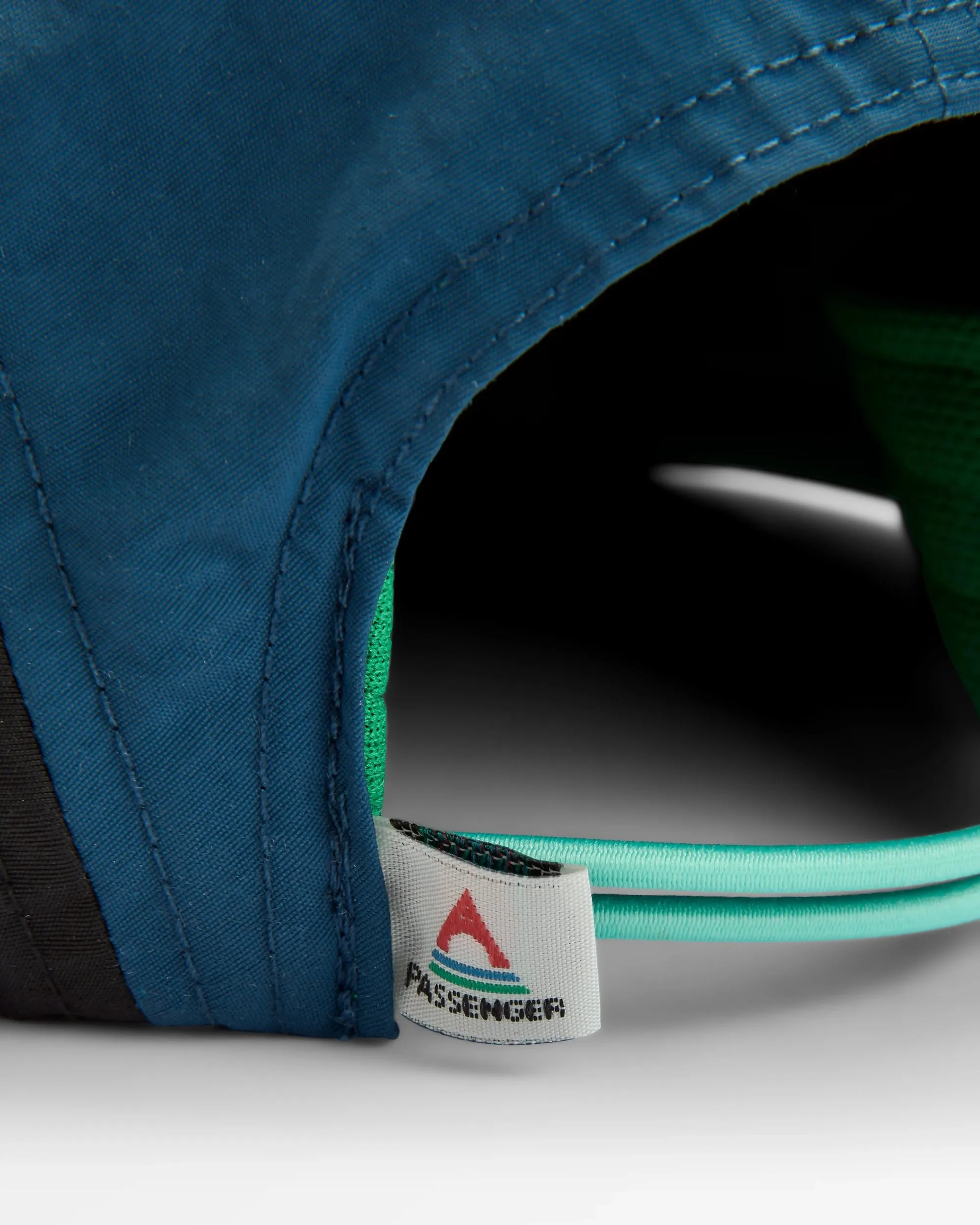 Emerge 5 Panel Trail Cap - Stem Green