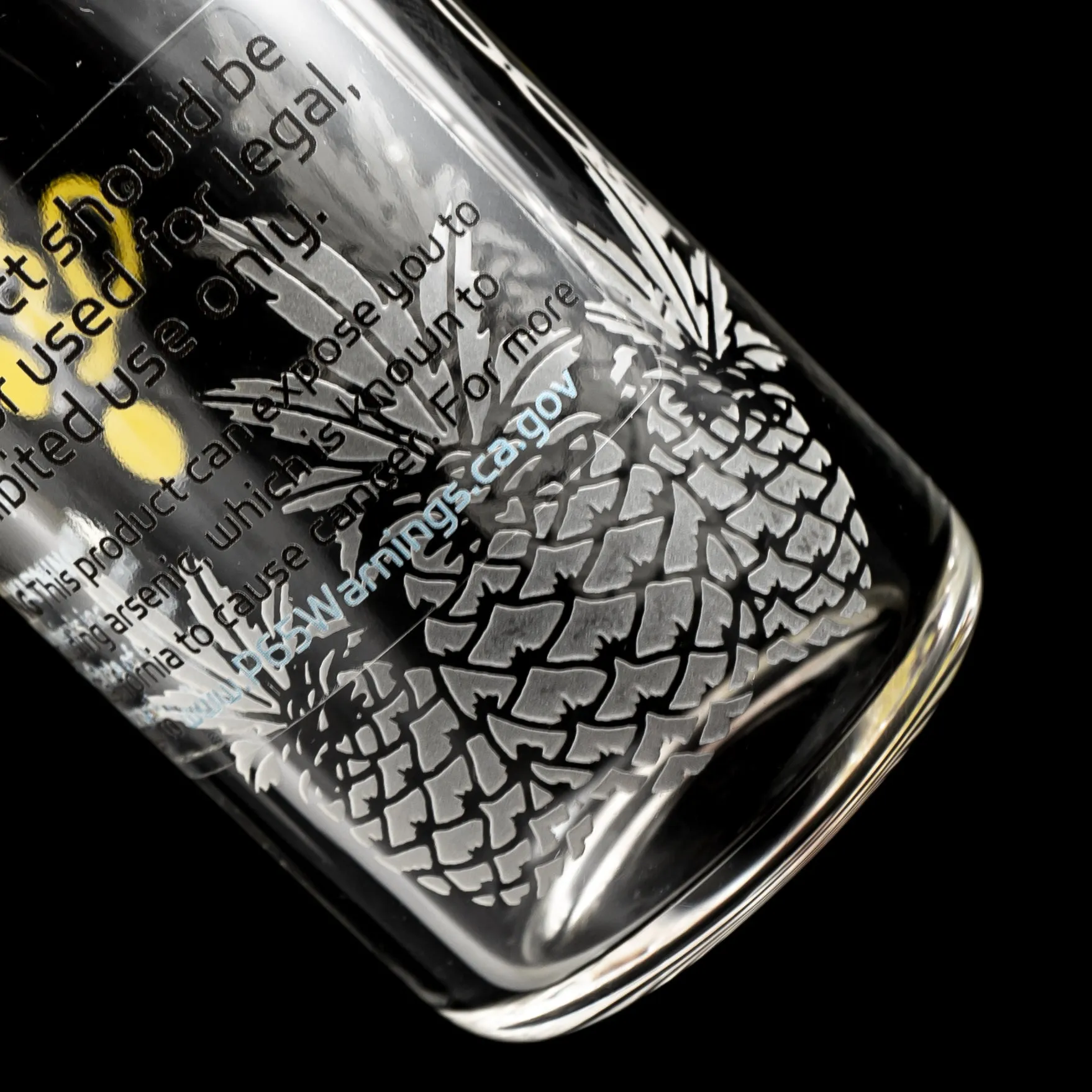 ROOR.US - 14mm Ashcatcher Set - 45x5 - 45º - ROOR Strain - Pineapple Express