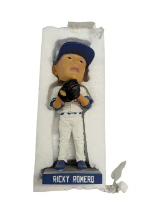 TORONTO BLUE JAYS RICKY ROMERO CERAMIC BOBBLEHEAD in Box TORONTO BLUE JAYS RICKY ROMERO CERAMIC BOBBLEHEAD in Box