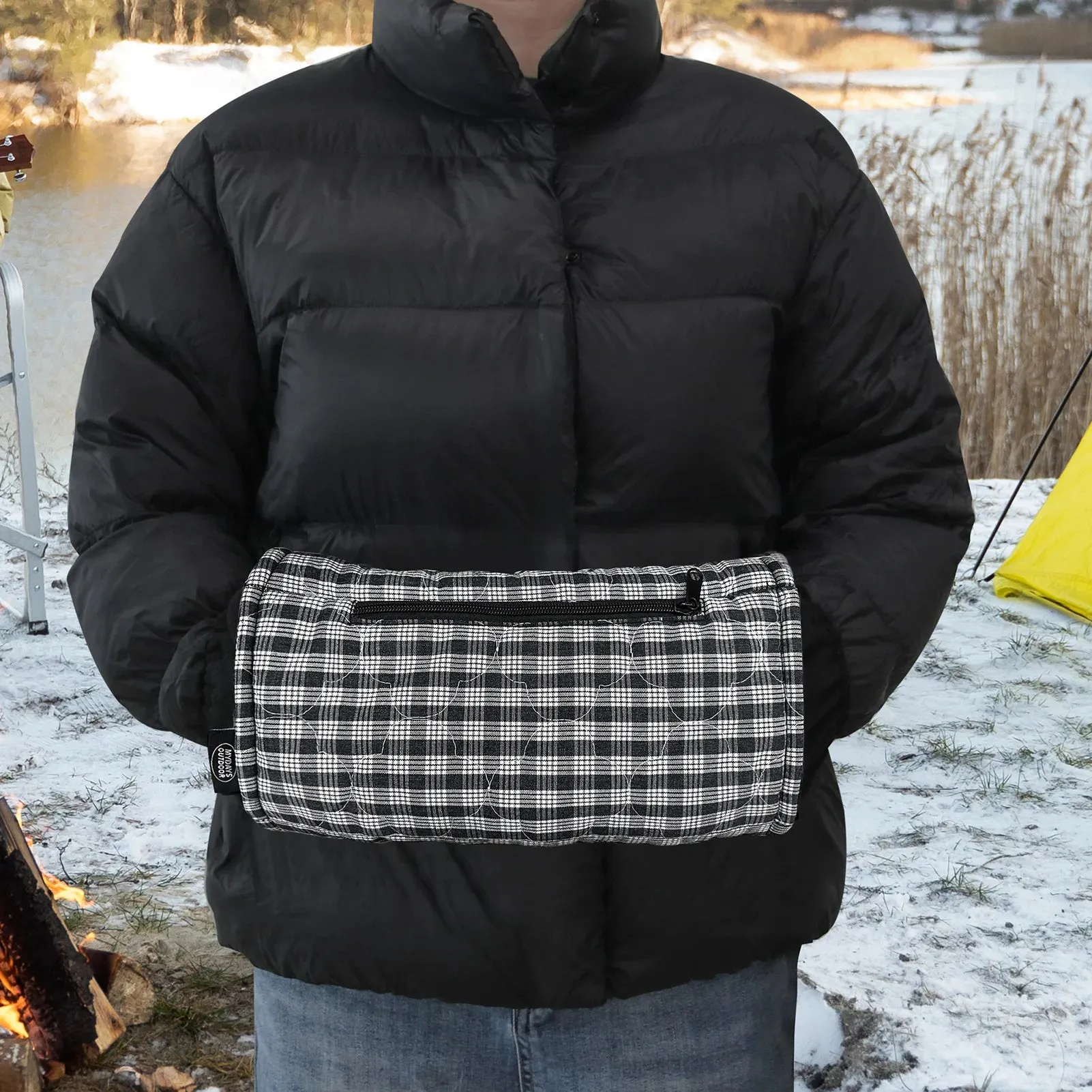 USB Rechargeable Heated Gloves Outdoor Three-Level Temperature Adjustable Heated Gloves Winter Warmth Windproof Thermal Gloves